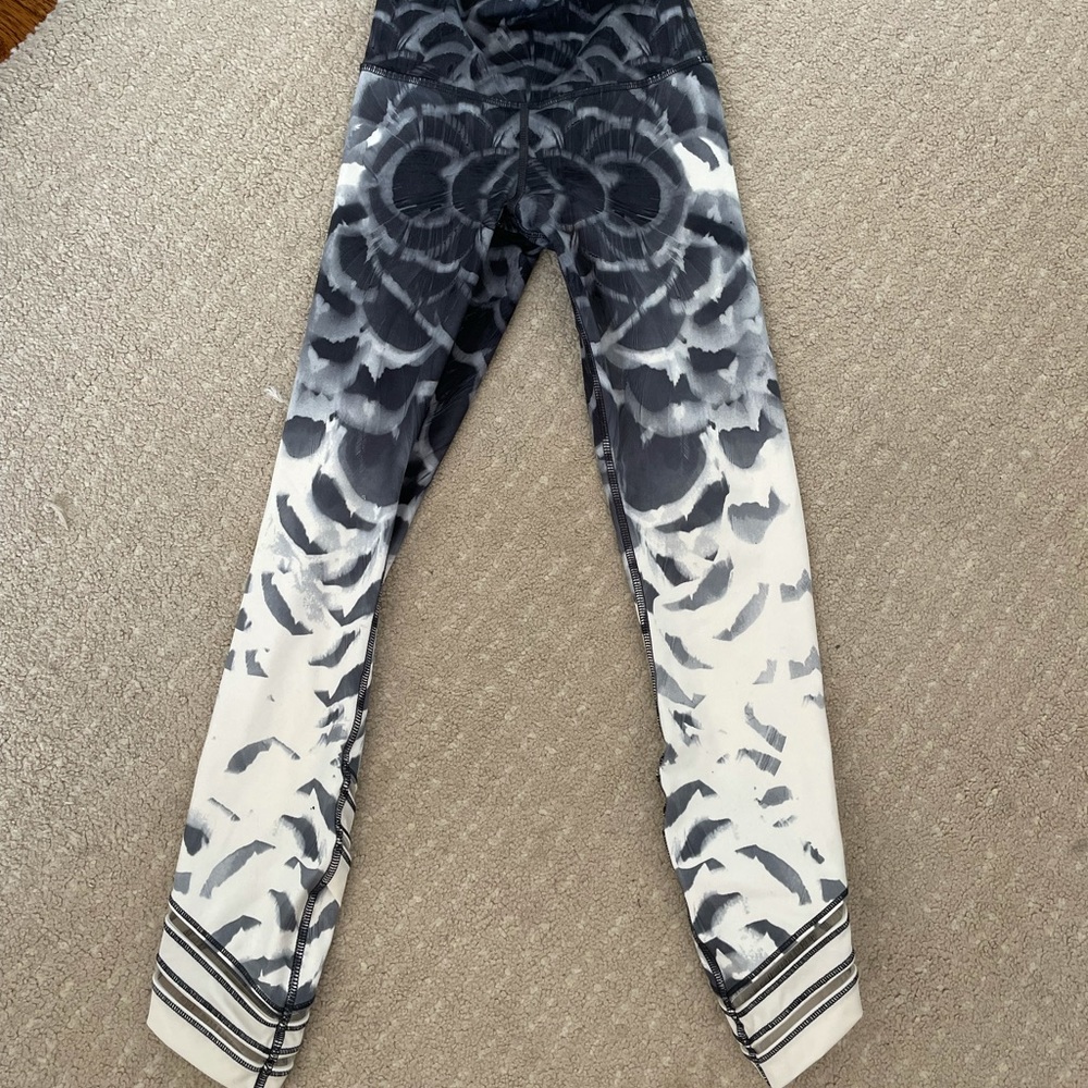 Lululemon floral patterned leggings